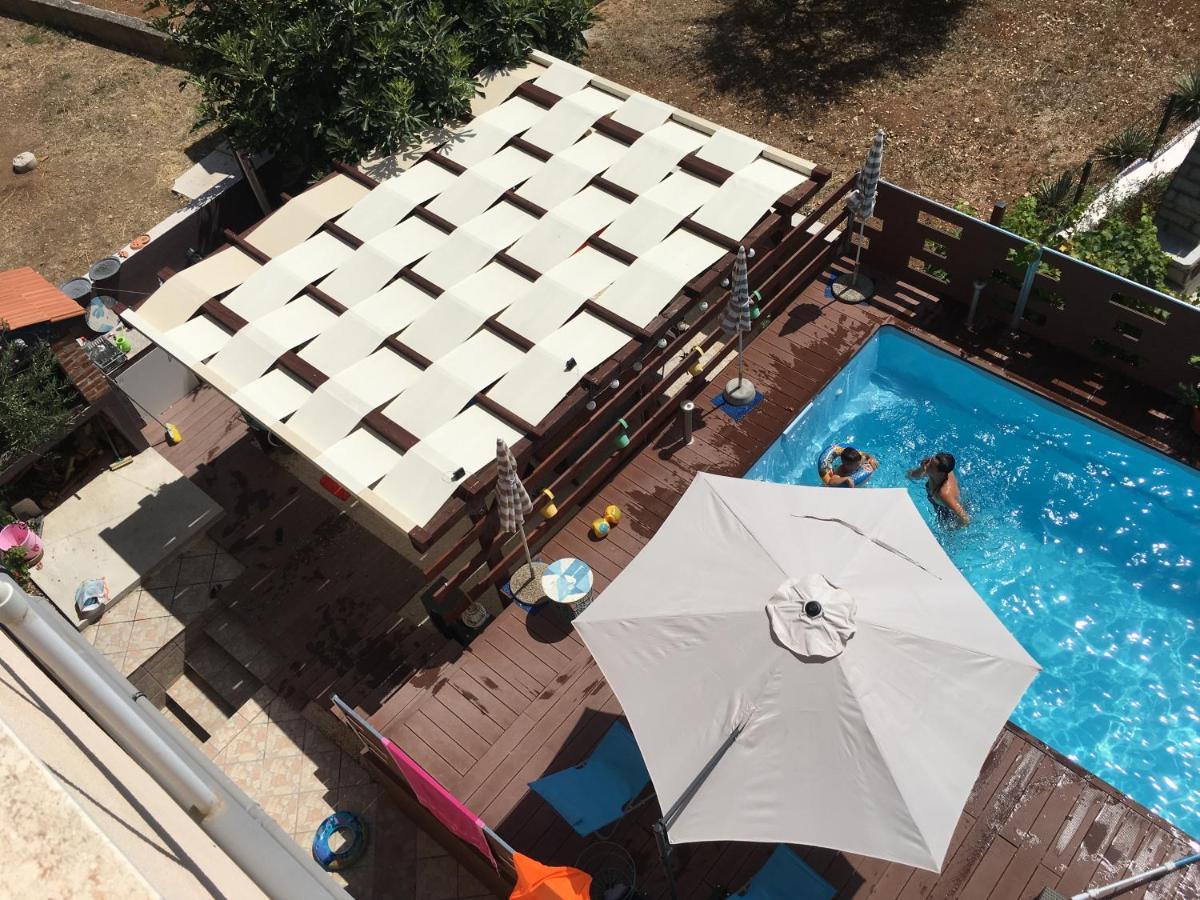 Apartmani Mia تروغير المظهر الخارجي الصورة