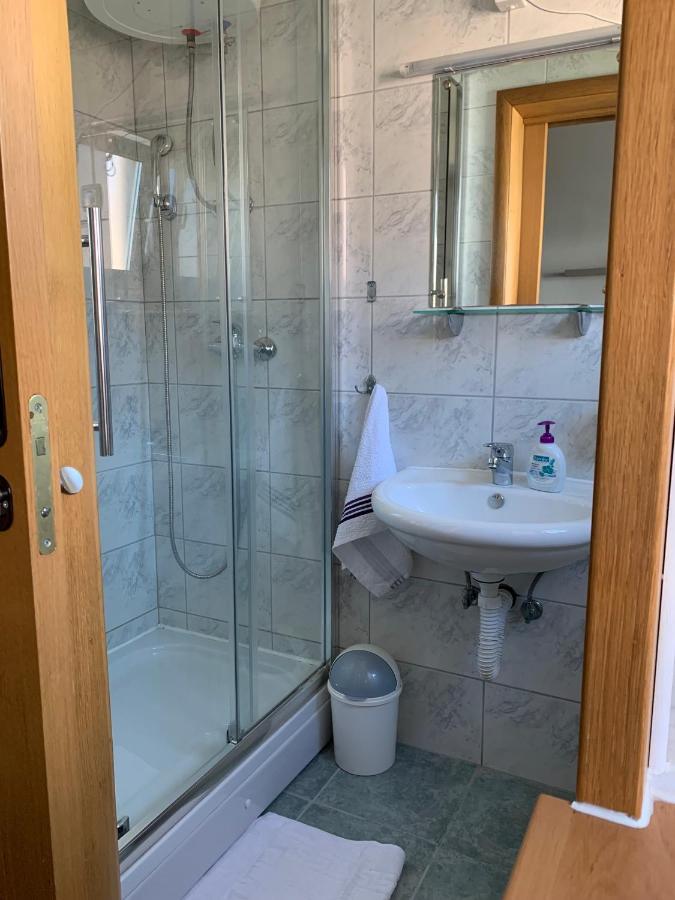 Apartmani Mia تروغير المظهر الخارجي الصورة