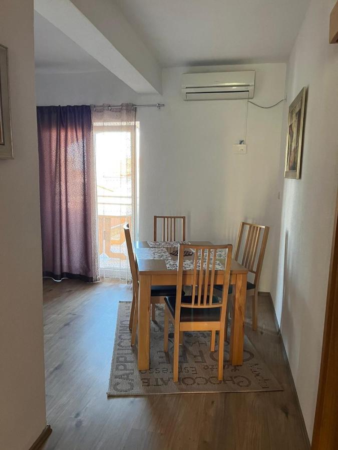 Apartmani Mia تروغير المظهر الخارجي الصورة